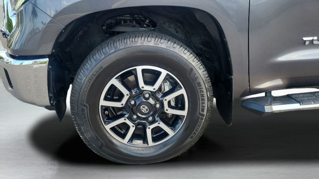 Certified Used 2019 Gray Toyota Limited image 27