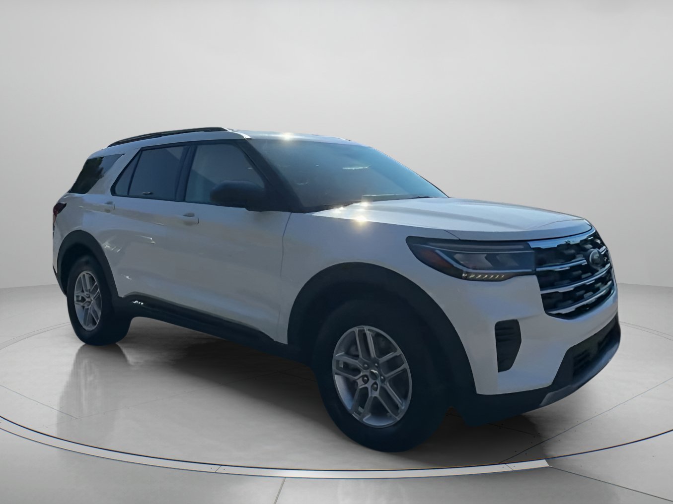New 2026 Star White Metallic Tri-Coat Ford Active image 2