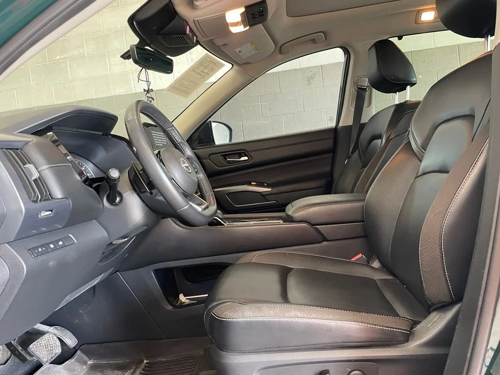 Used 2024 Black Nissan SL image 10