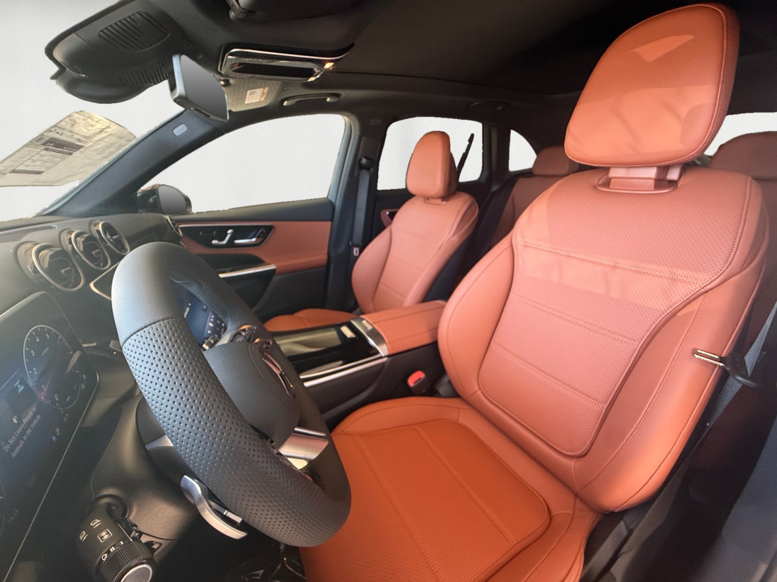 New 2027 Graphite Grey Metallic Mercedes-Benz GLC 300 image 35