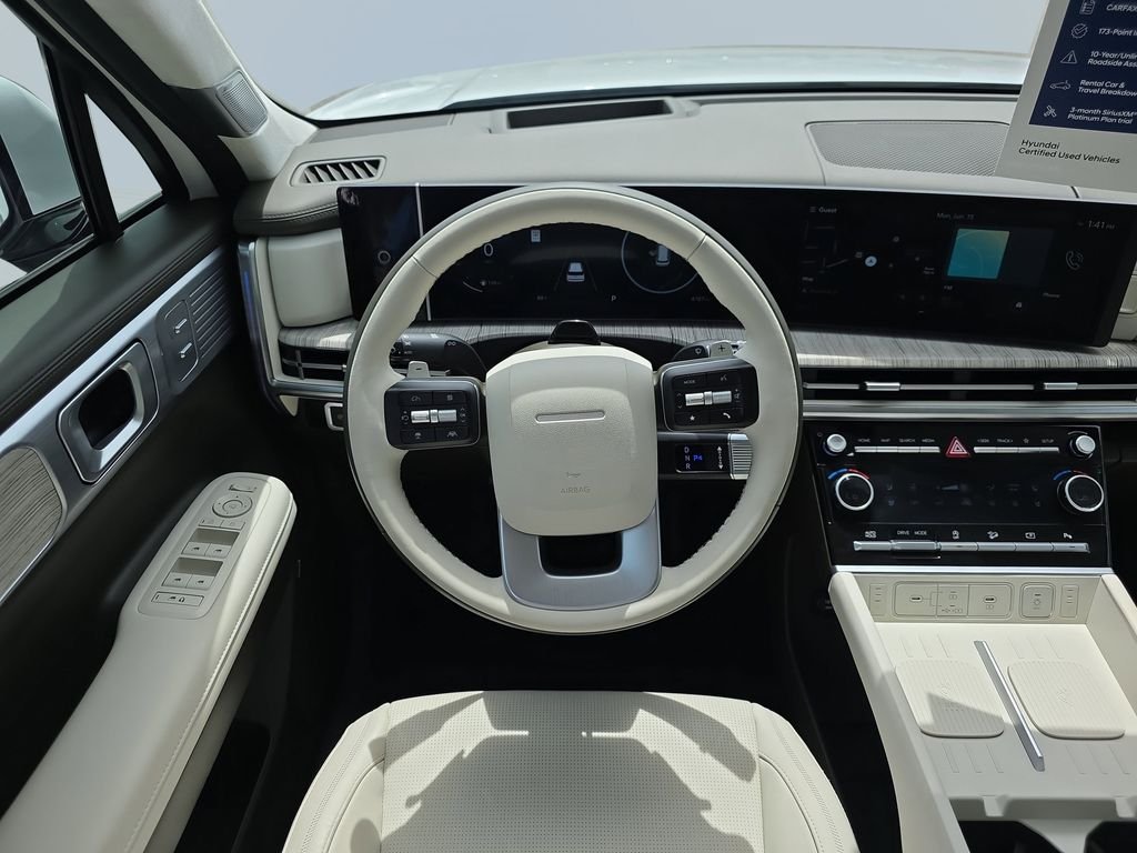 Used 2025 Serenity White Hyundai Calligraphy image 14