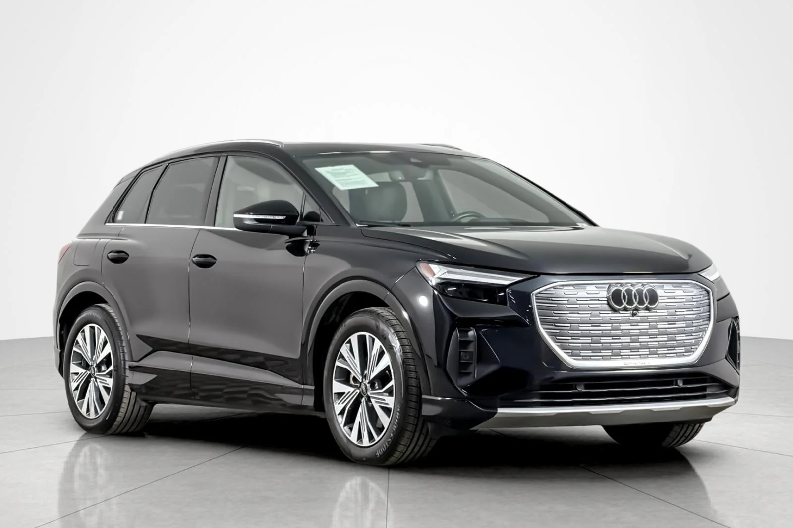 Used 2023 Mythos Black Metallic Audi Premium 40 RWD image 7