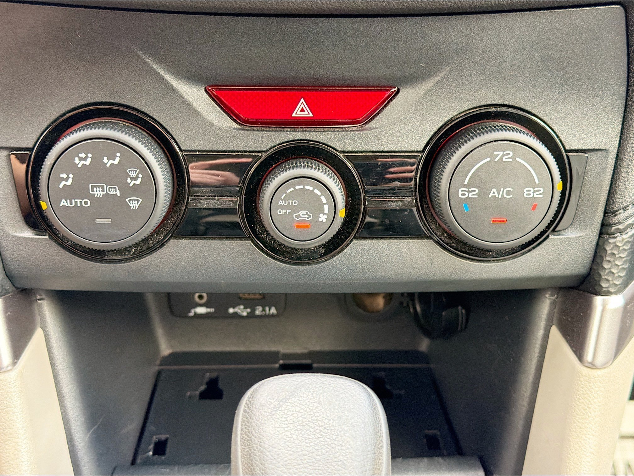 Used 2020 Crimson Red Pearl Subaru Premium image 33