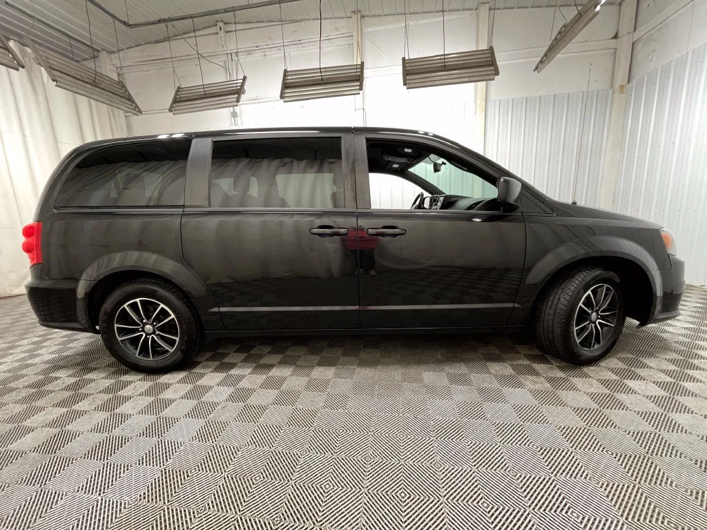 Used 2018 Black Dodge SE Plus image 16