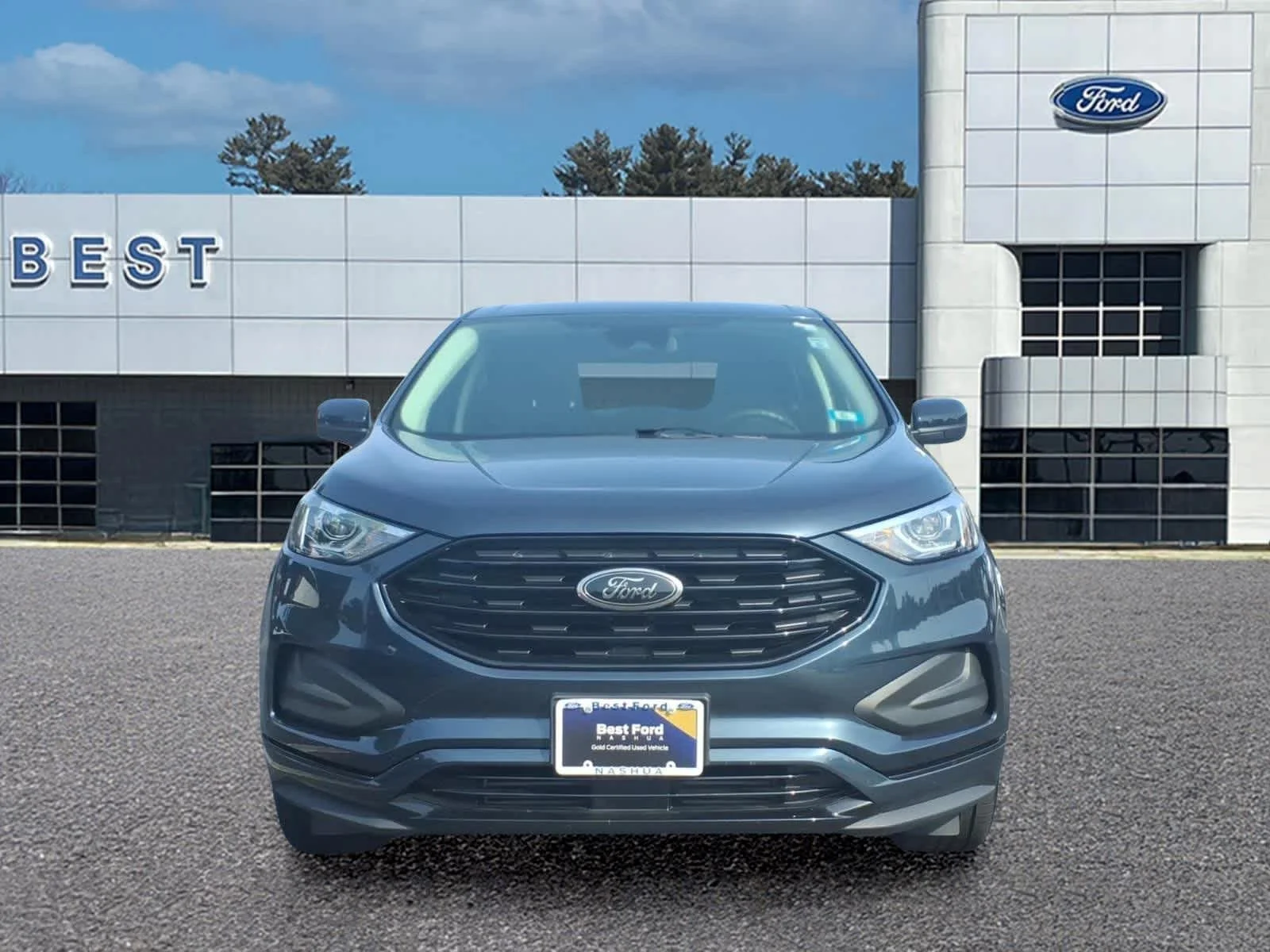Used 2024 Stone Blue Ford SE image 10