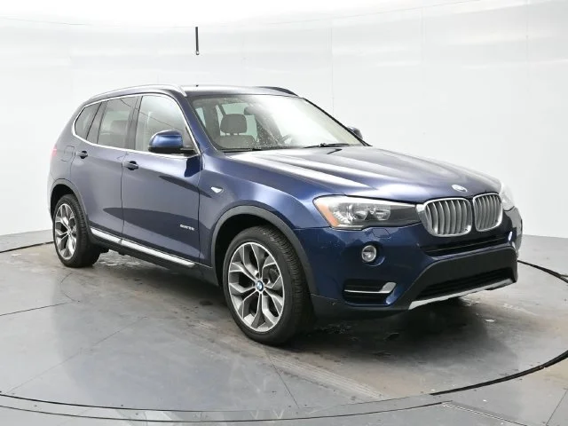 Used 2017 Blue BMW sDrive28i image 1
