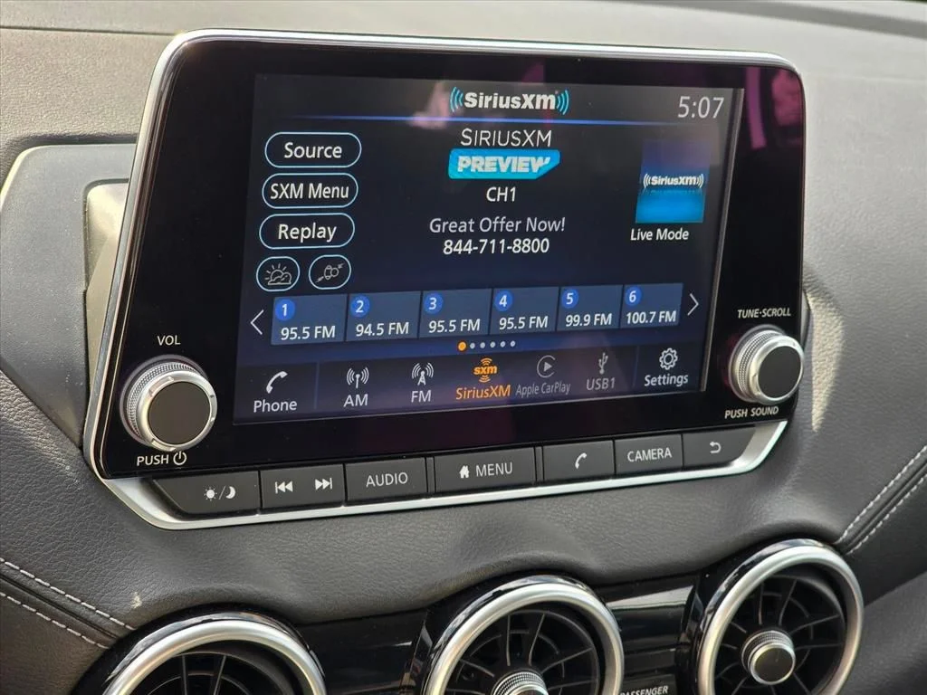 Used 2025 White Nissan SV image 4