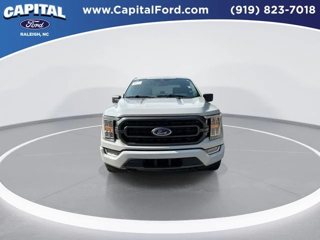 Used 2023 White Ford XLT image 3