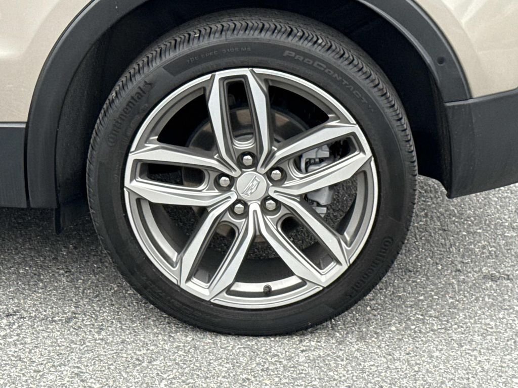 Used 2022  Cadillac Sport image 29