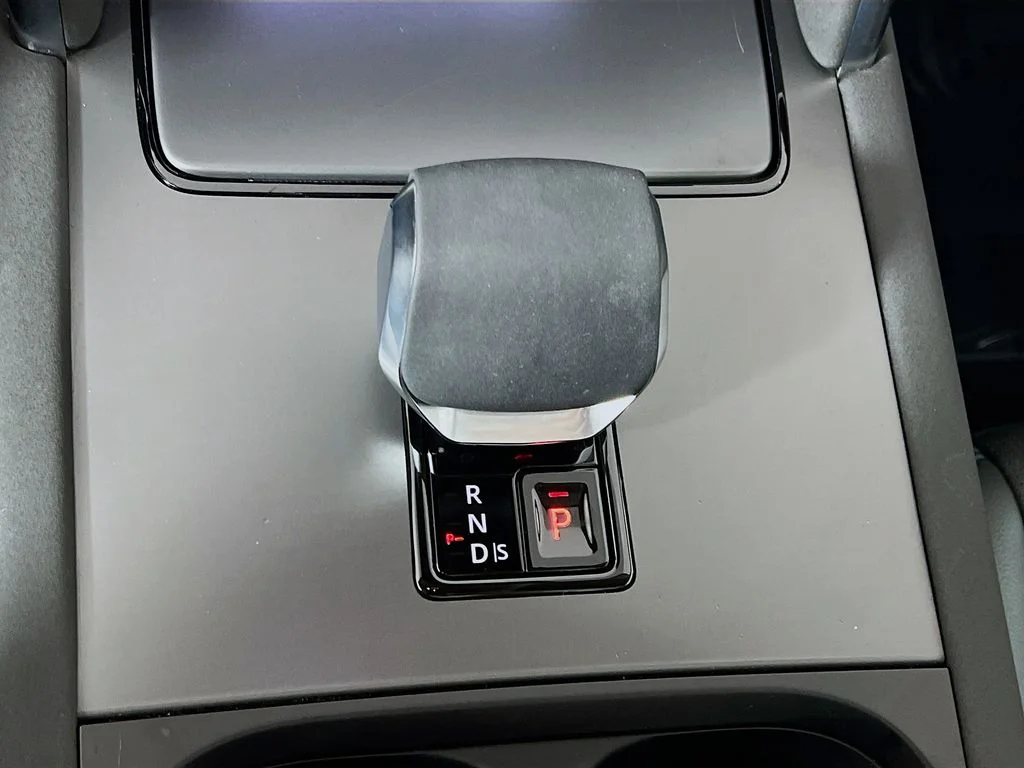 2024 Land Rover Discovery Sport S - Photo 17