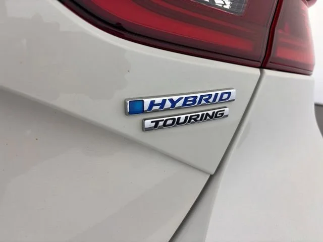 Used 2019 White Honda Touring image 30