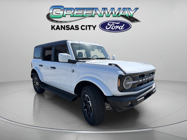 2026 Ford Bronco Outer Banks®
