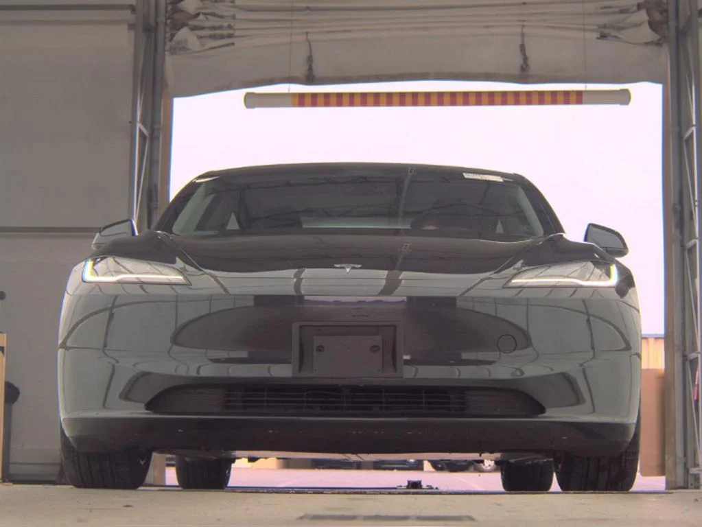 Used 2024 Gray Tesla Long Range image 3