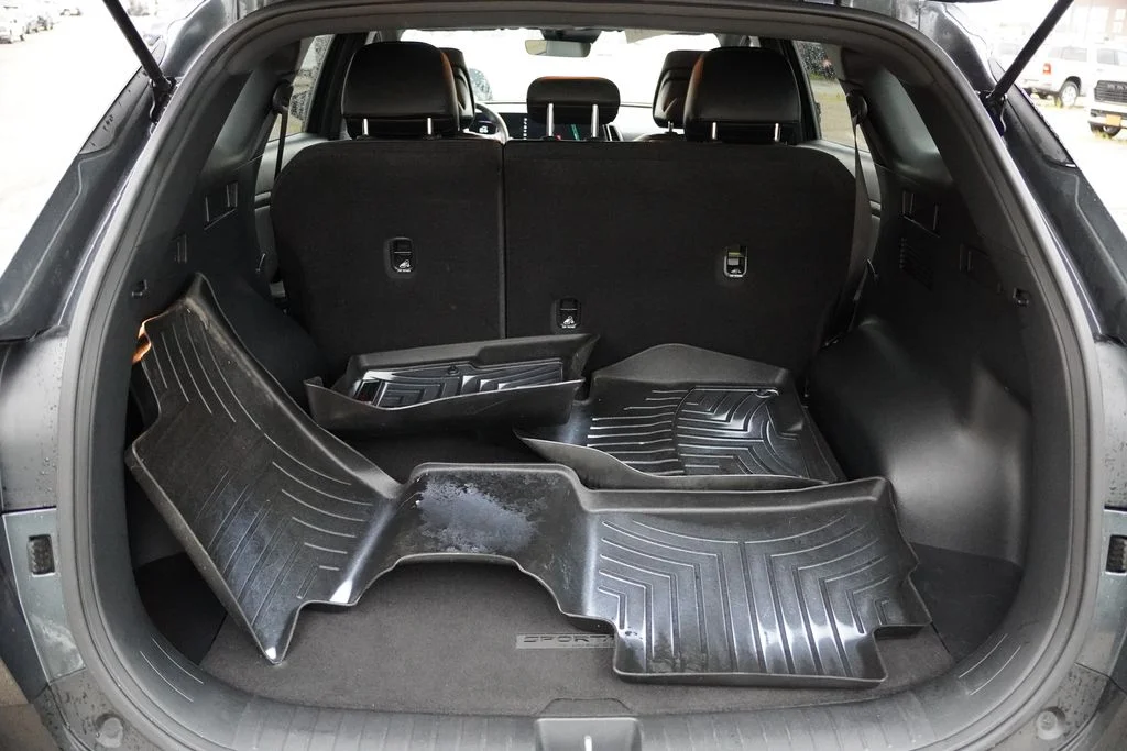 Used 2024 Gravity Gray Kia X-Line image 20