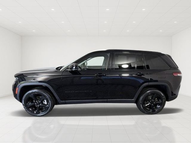 Certified Used 2023 Black Jeep Limited image 3