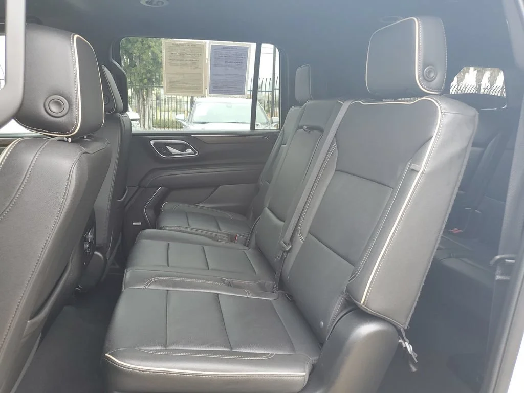 Used 2024 Summit White Chevrolet Premier image 14