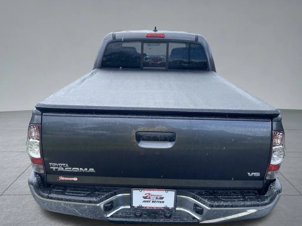 Used 2014 Gray Toyota Base image 11