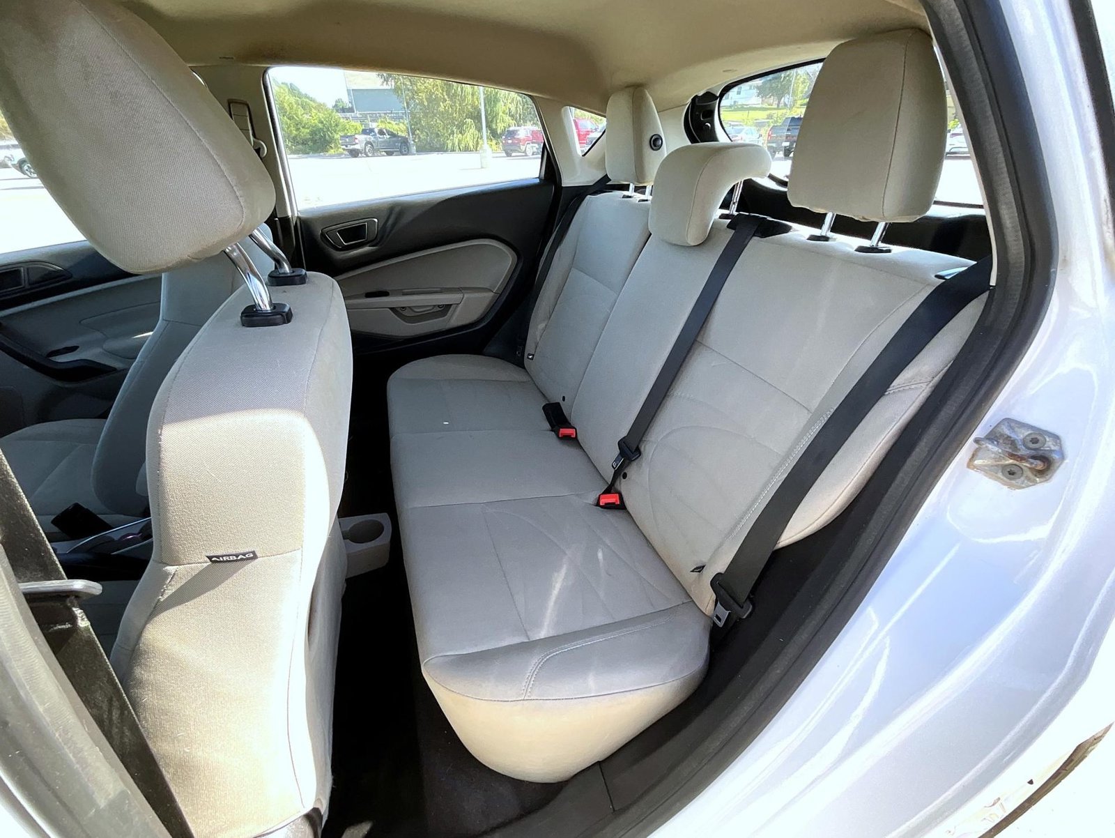 Used 2017 White Ford SE image 19