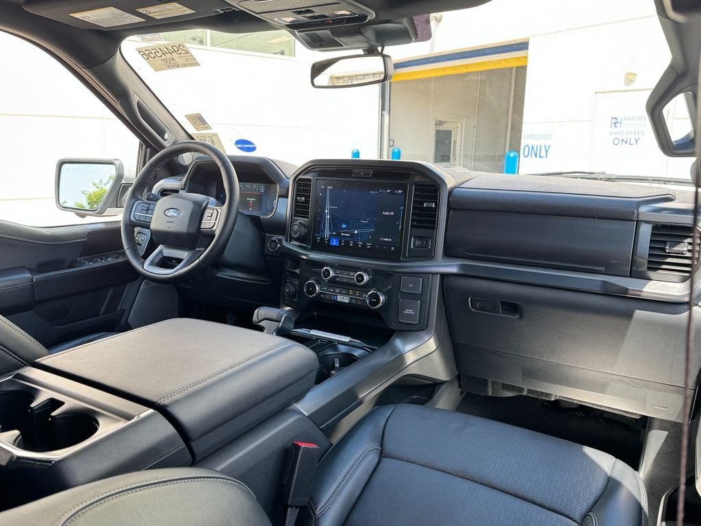 2025 Ford F-150 Lariat - Photo 9
