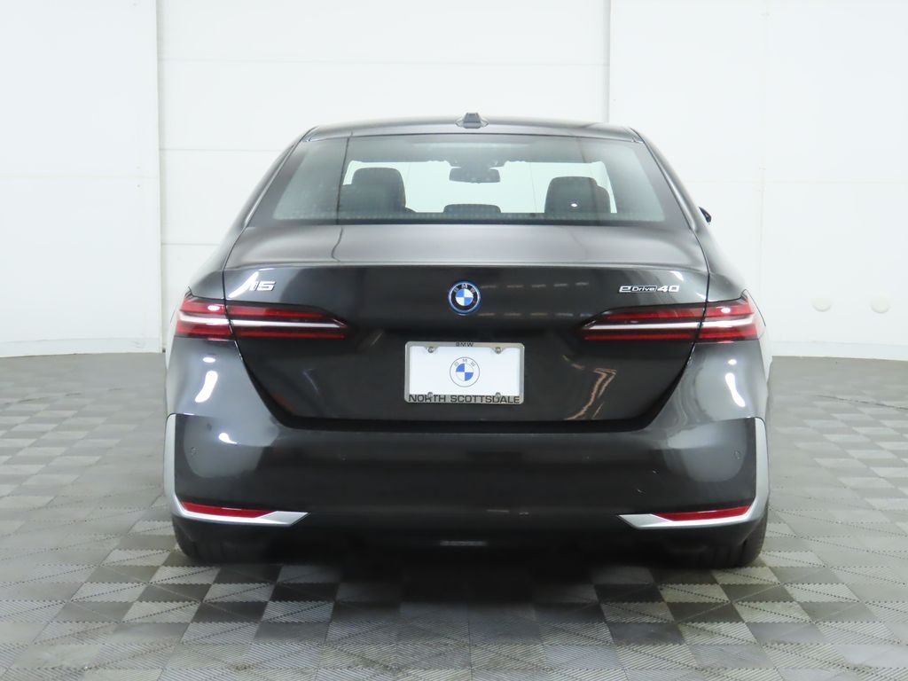 2026 BMW i5 40 - Photo 7