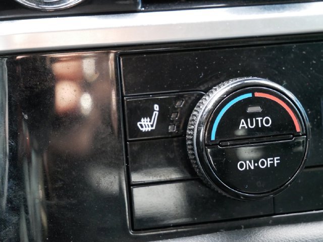 Used 2022 Black Nissan SV image 17