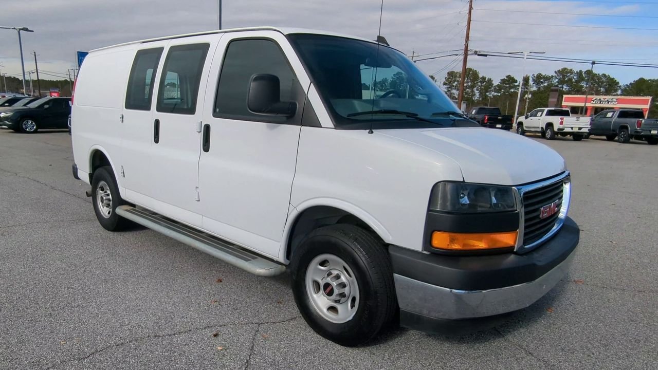 2024 GMC Savana Cargo Work Van - Photo 54