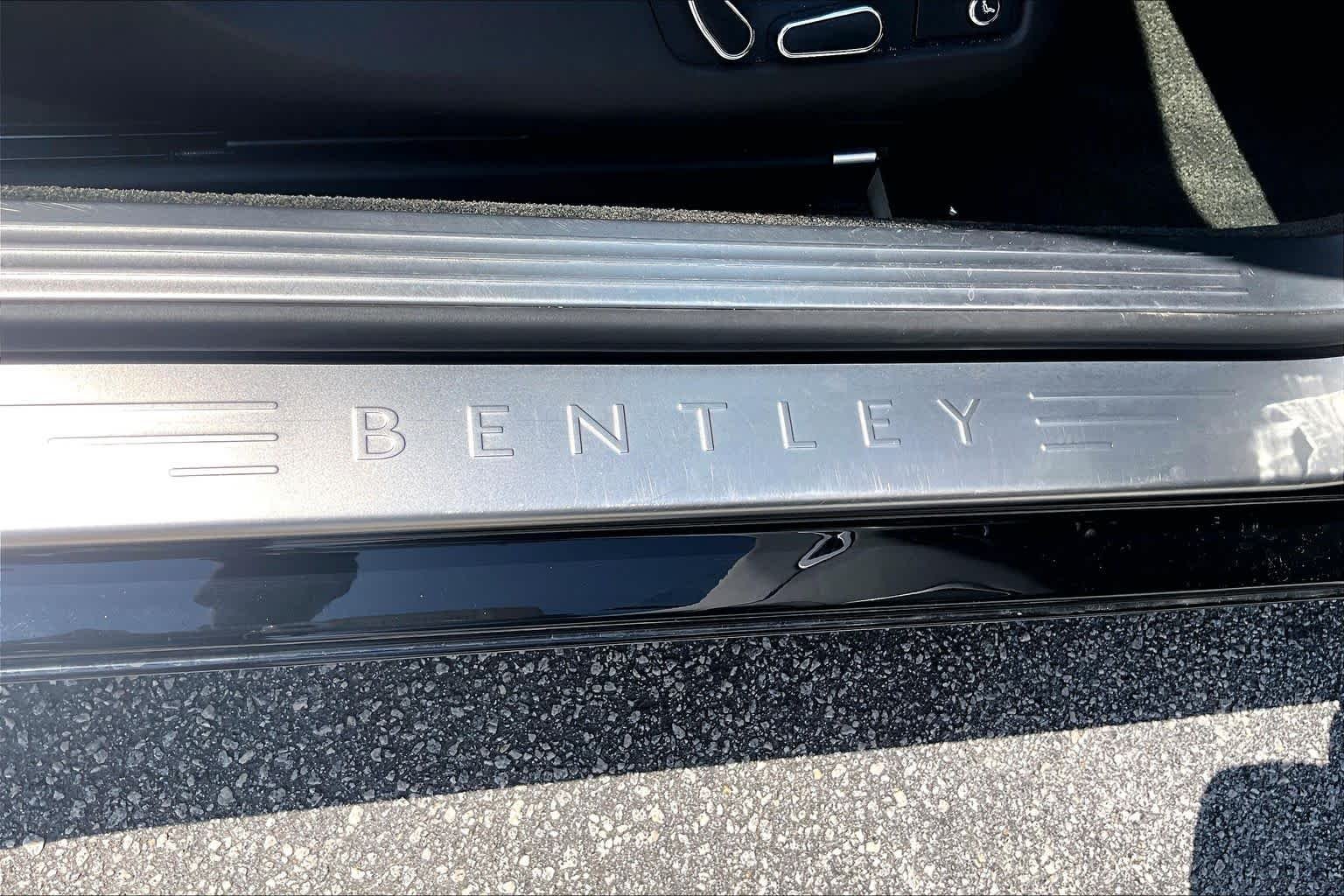 Used 2017 Beluga Bentley GT V8 image 31