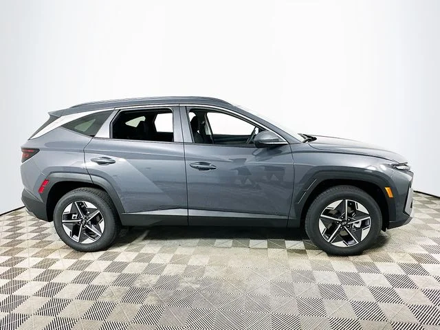 New 2026 Hyundai TUCSON SEL