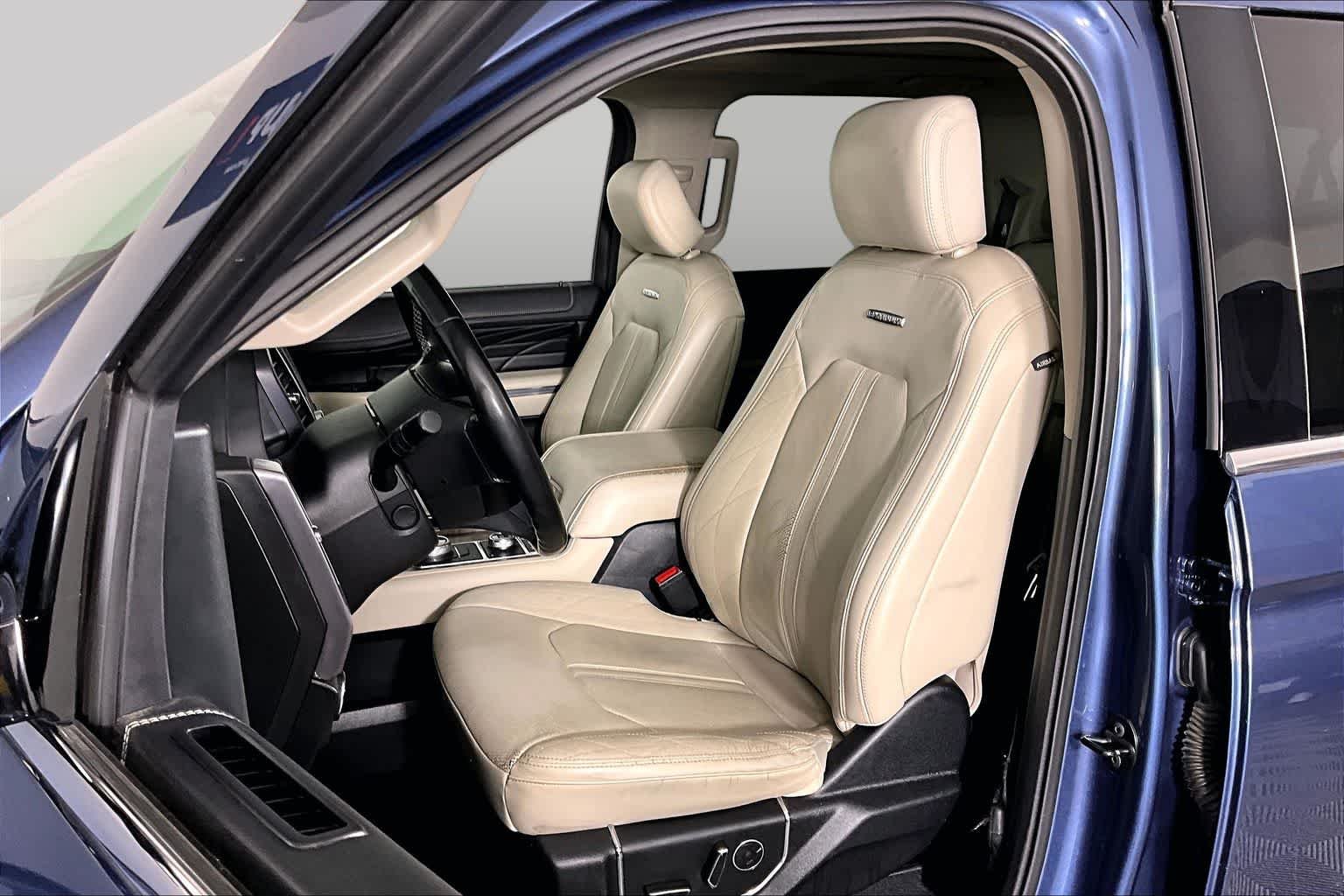 Used 2019 Blue Ford Platinum image 8