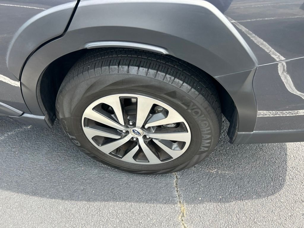 Used 2025 Gray Subaru Premium image 13