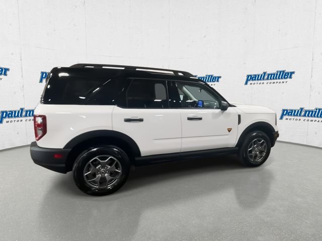 Used 2023 White Ford Badlands image 11
