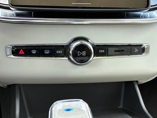 New 2026 Denim Blue Volvo Ultra image 28