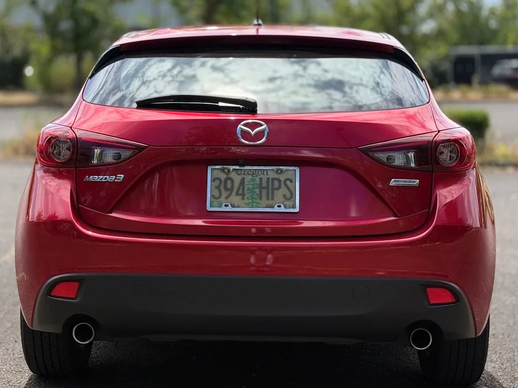 Used 2015 Red Mazda i Touring image 4