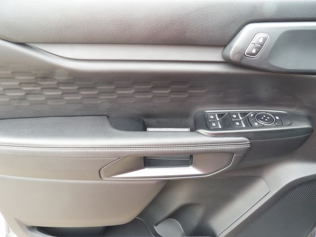 New 2026 Carbonized Gray Metallic Ford XLT image 19
