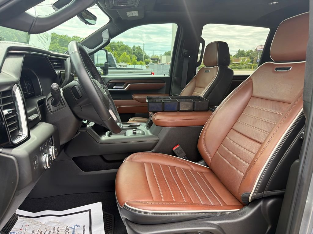 Used 2024 Silver GMC Denali Ultimate image 13