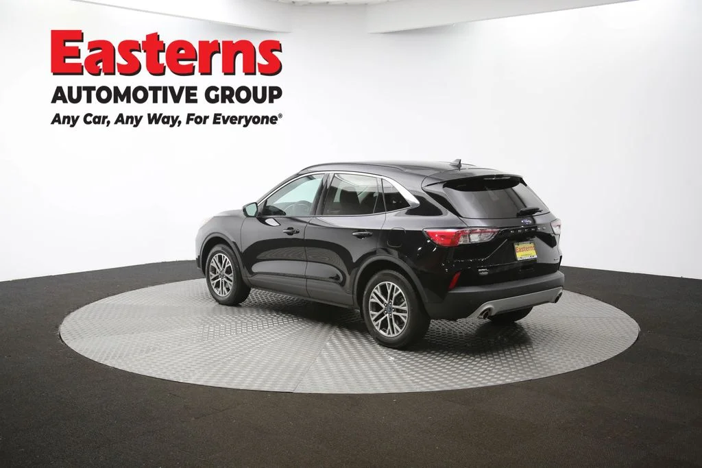 Used 2021 Black Ford SEL image 63