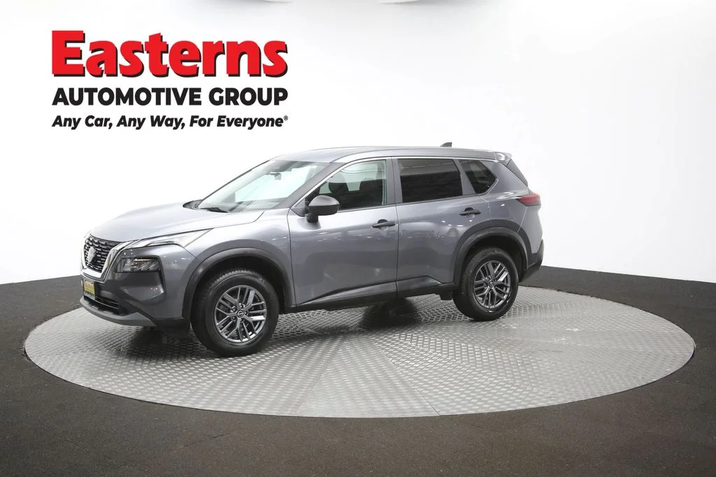 Used 2023 Gray Nissan S image 57