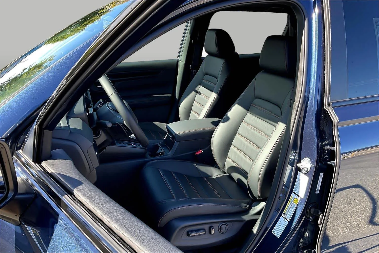 New 2027 Canyon River Blue Metallic Honda Sport-L image 9