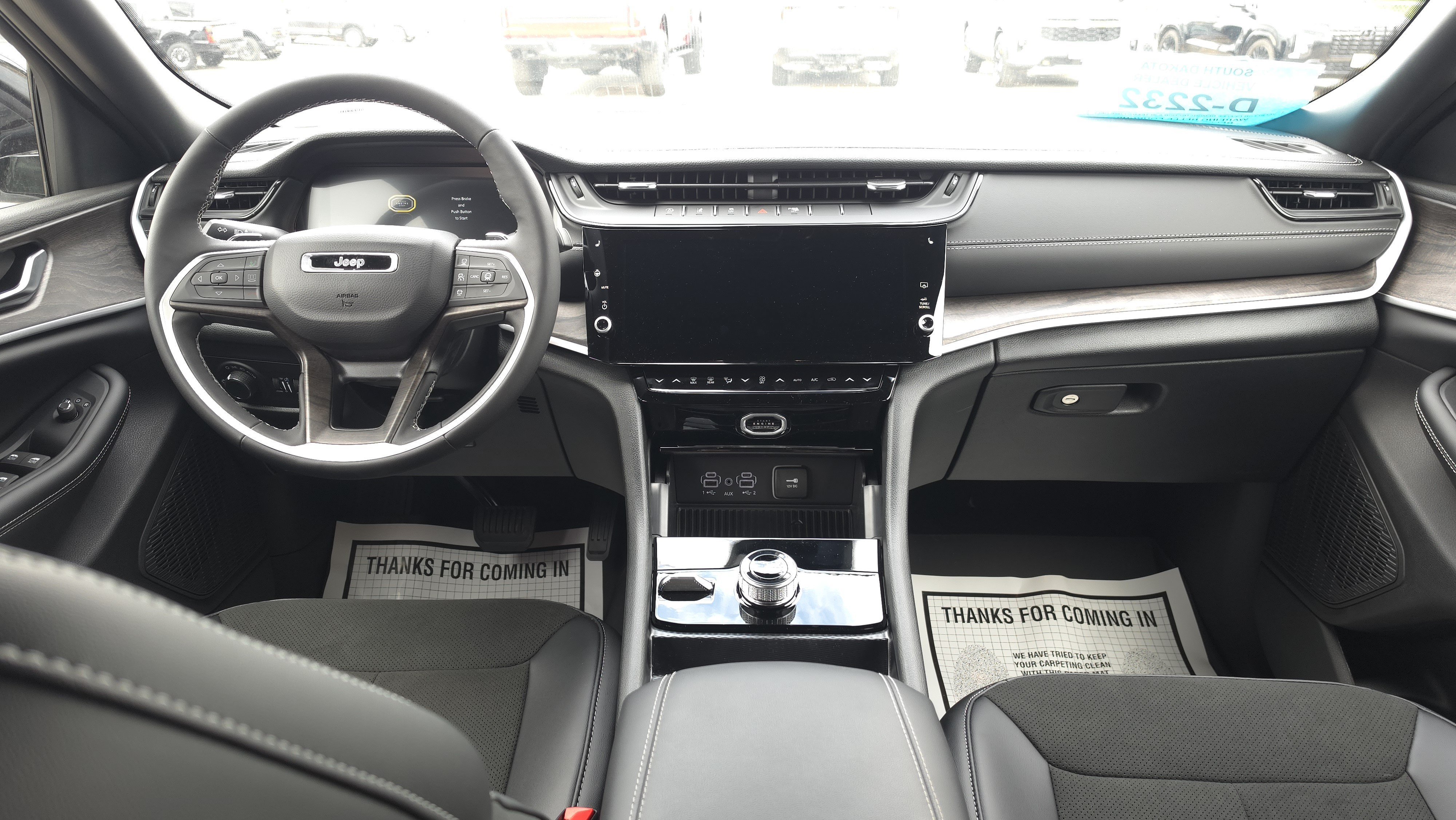 New 2026 Silver Zynith Jeep Laredo Altitude image 14