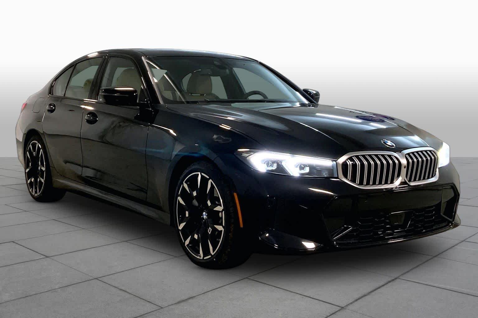 New 2026 Black Sapphire Metallic BMW 330i xDrive image 2