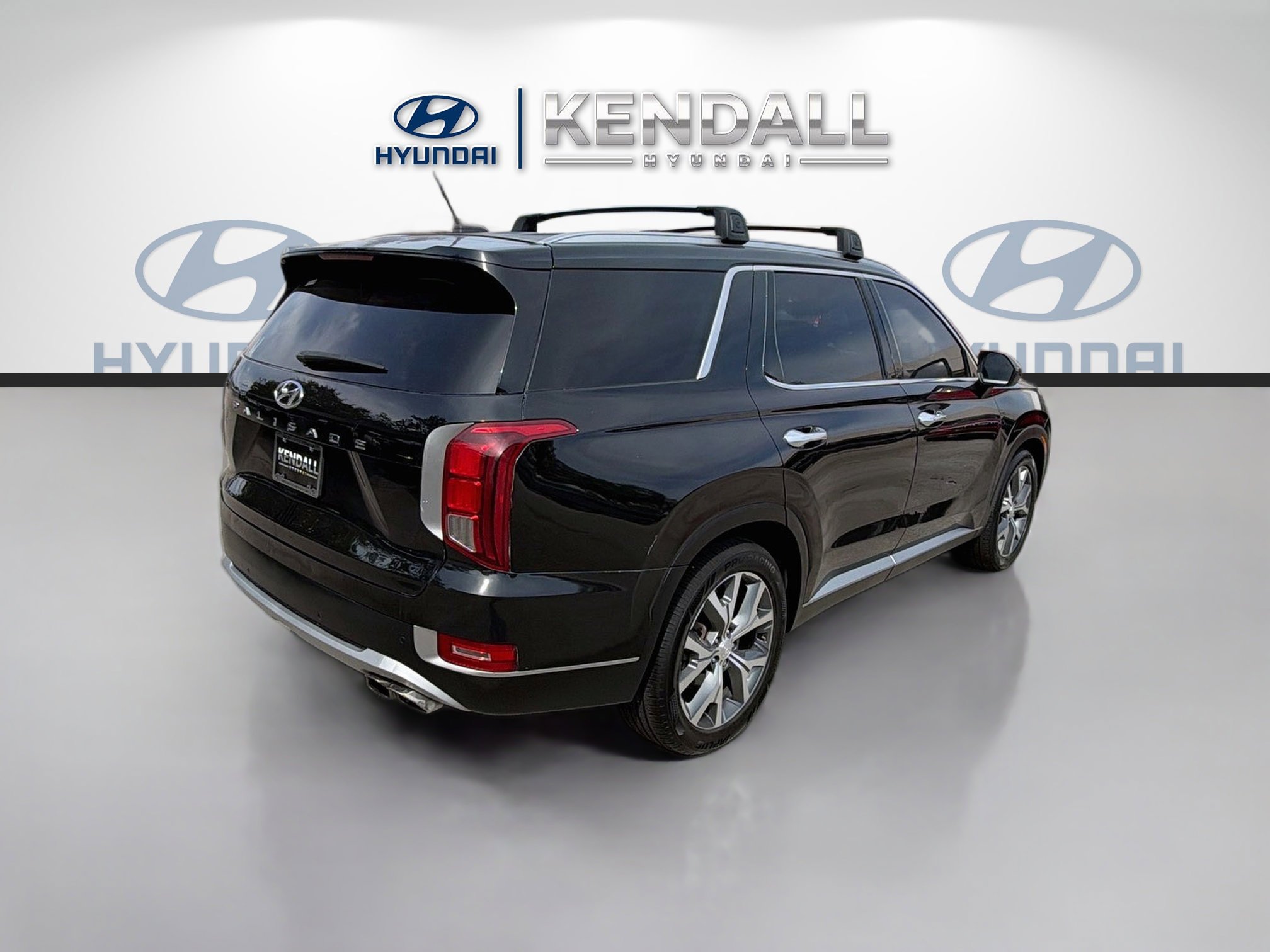 Used 2022 Abyss Black Pearl Hyundai SEL image 6