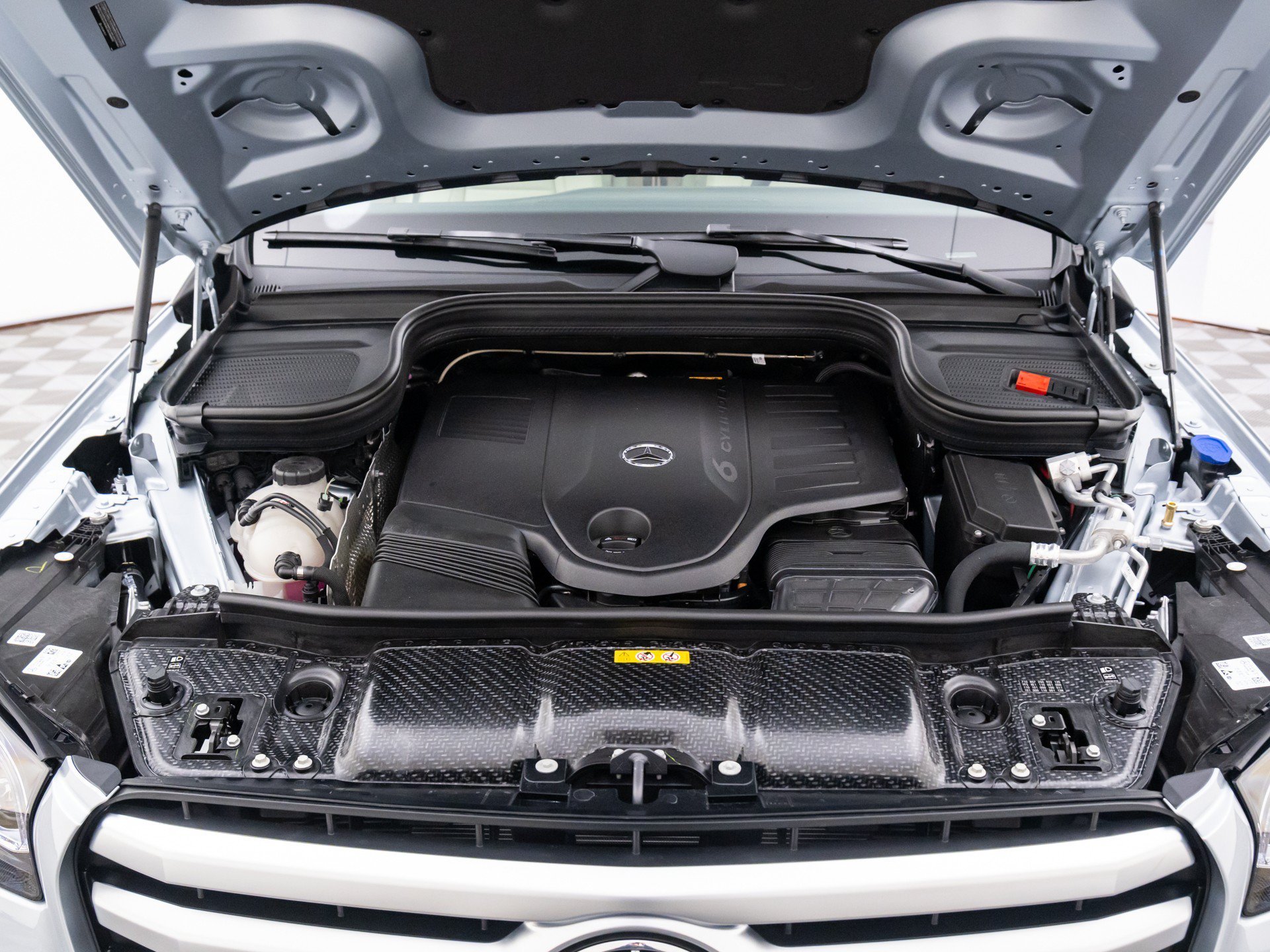 New 2026 Silver Mercedes-Benz GLS 450 image 31