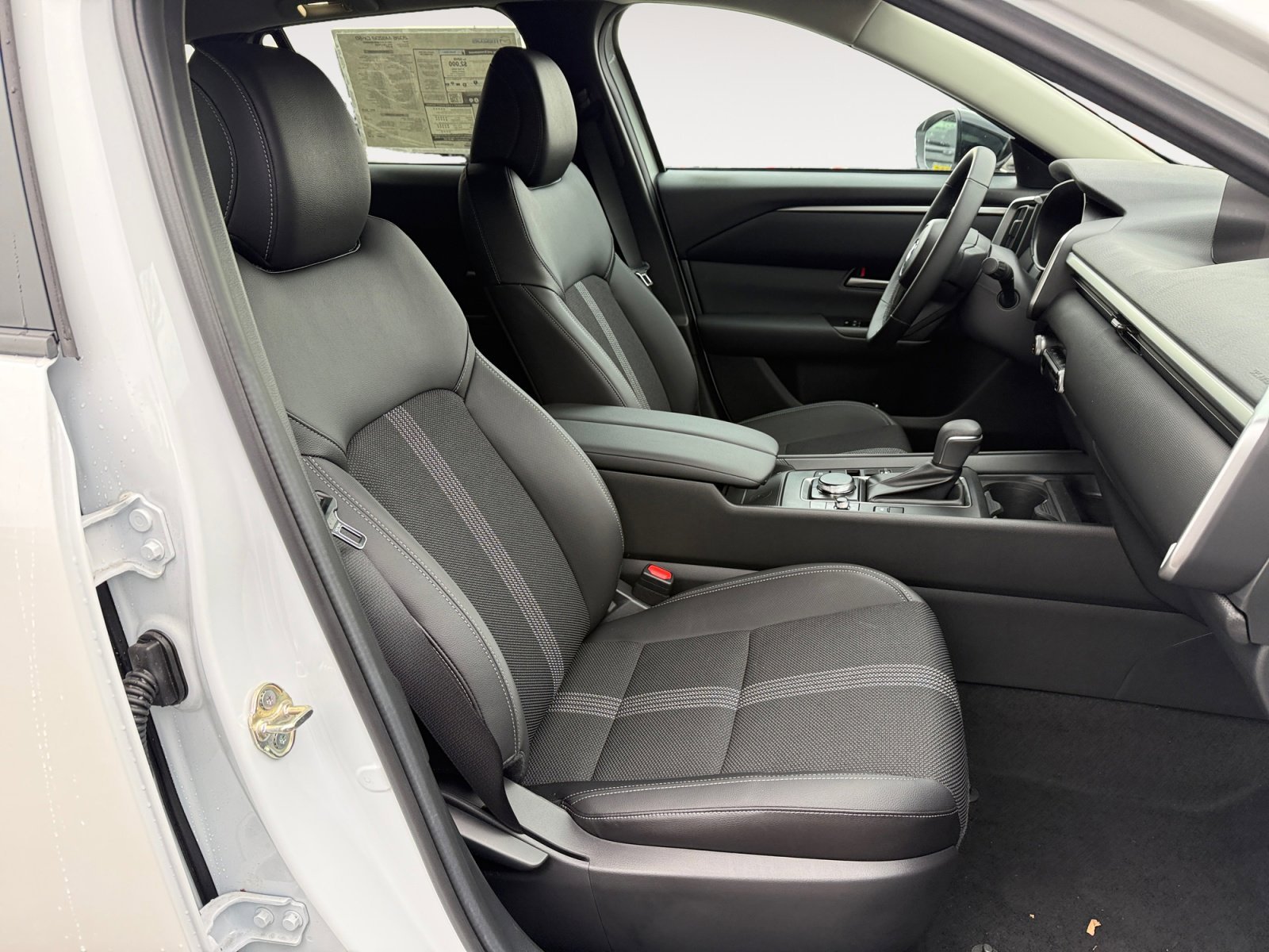 2026 Mazda CX-50 Preferred - Photo 19