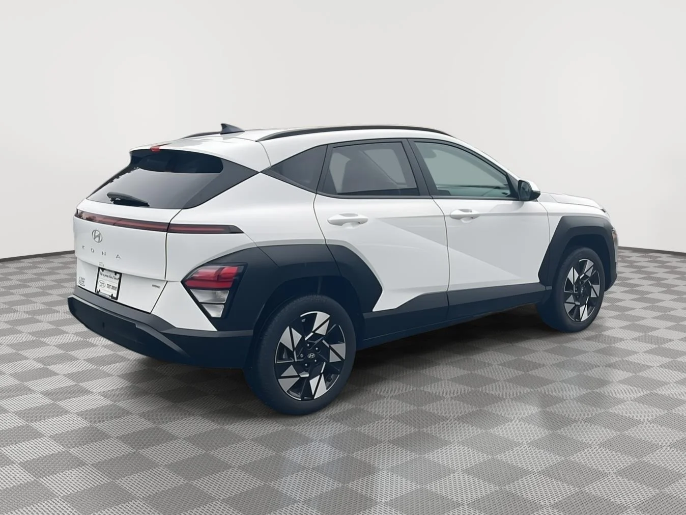 Used 2024 Atlas White Hyundai SEL image 6