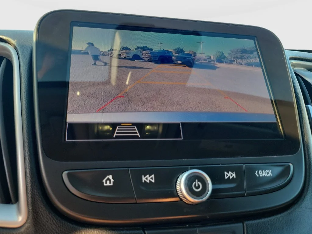 Used 2025 Gray Chevrolet LT image 22