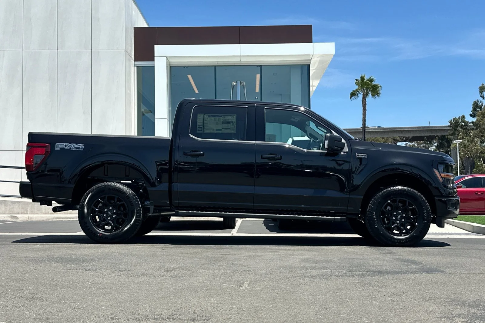 New 2026 Agate Black Metallic Ford XLT image 2