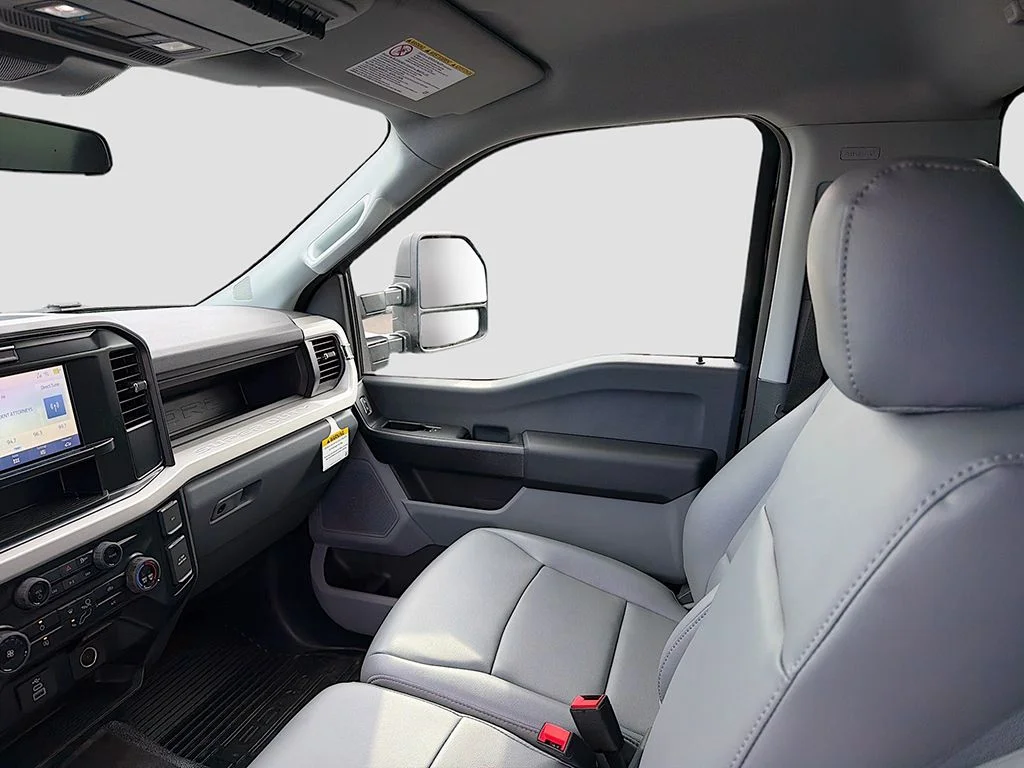 New 2025 Agate Black Metallic Ford F-600® XL image 19