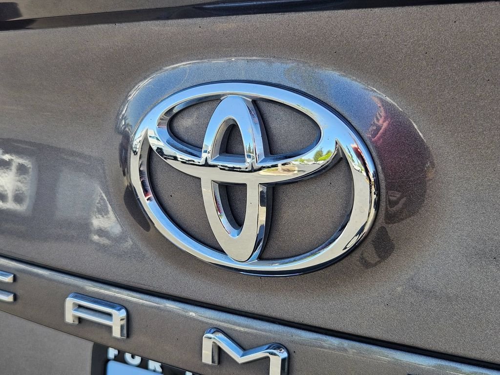 Used 2024 Predawn Gray Mica Toyota SE image 26