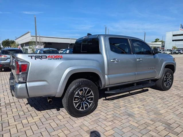 Certified Used 2023 SILVER ME. Toyota  image 11