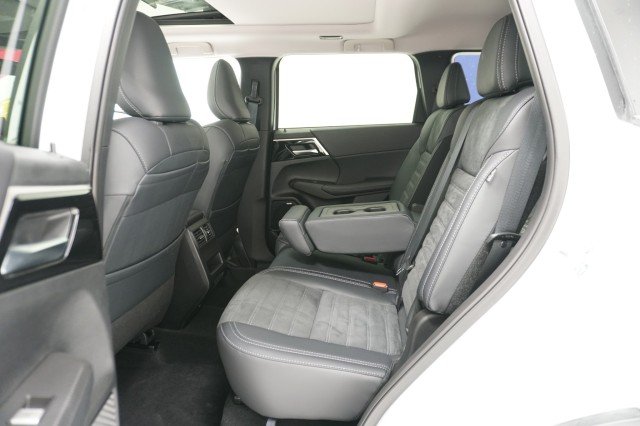 2025 Mitsubishi Outlander Trail Edition - Photo 19